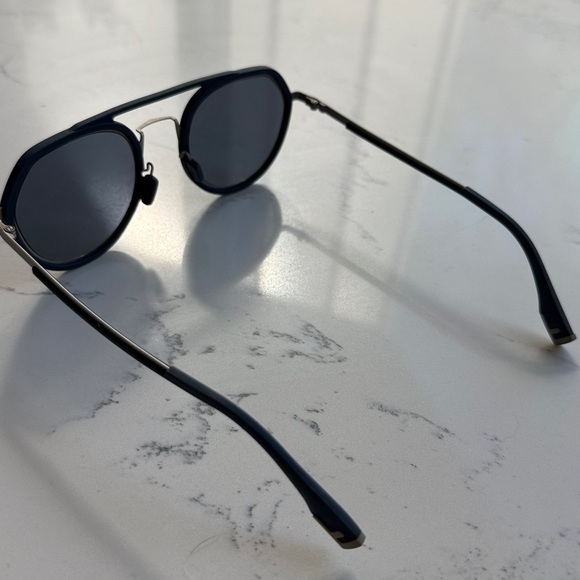 Fendi Round Aviator Sunglasses Blue and Silver Color Unisex - Picture 11 of 15